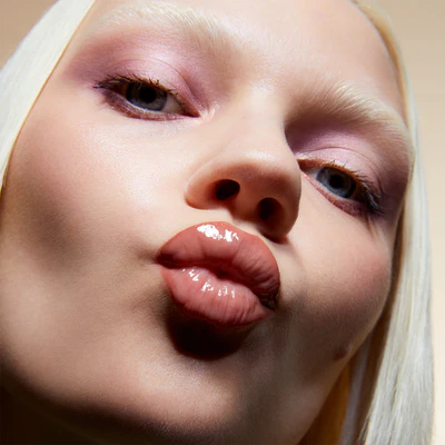 KYLIE COSMETICS Supple Kiss Lip Glaze Lip Gloss