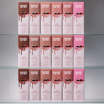 KYLIE COSMETICS Glossy Lip Kit