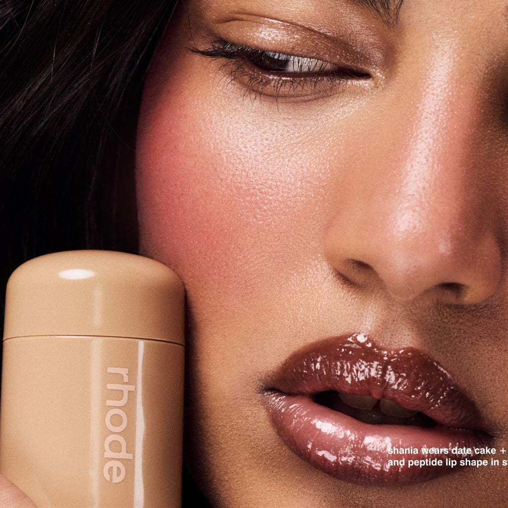 Rhode pocket blush 'date cake -  warm red berry'
