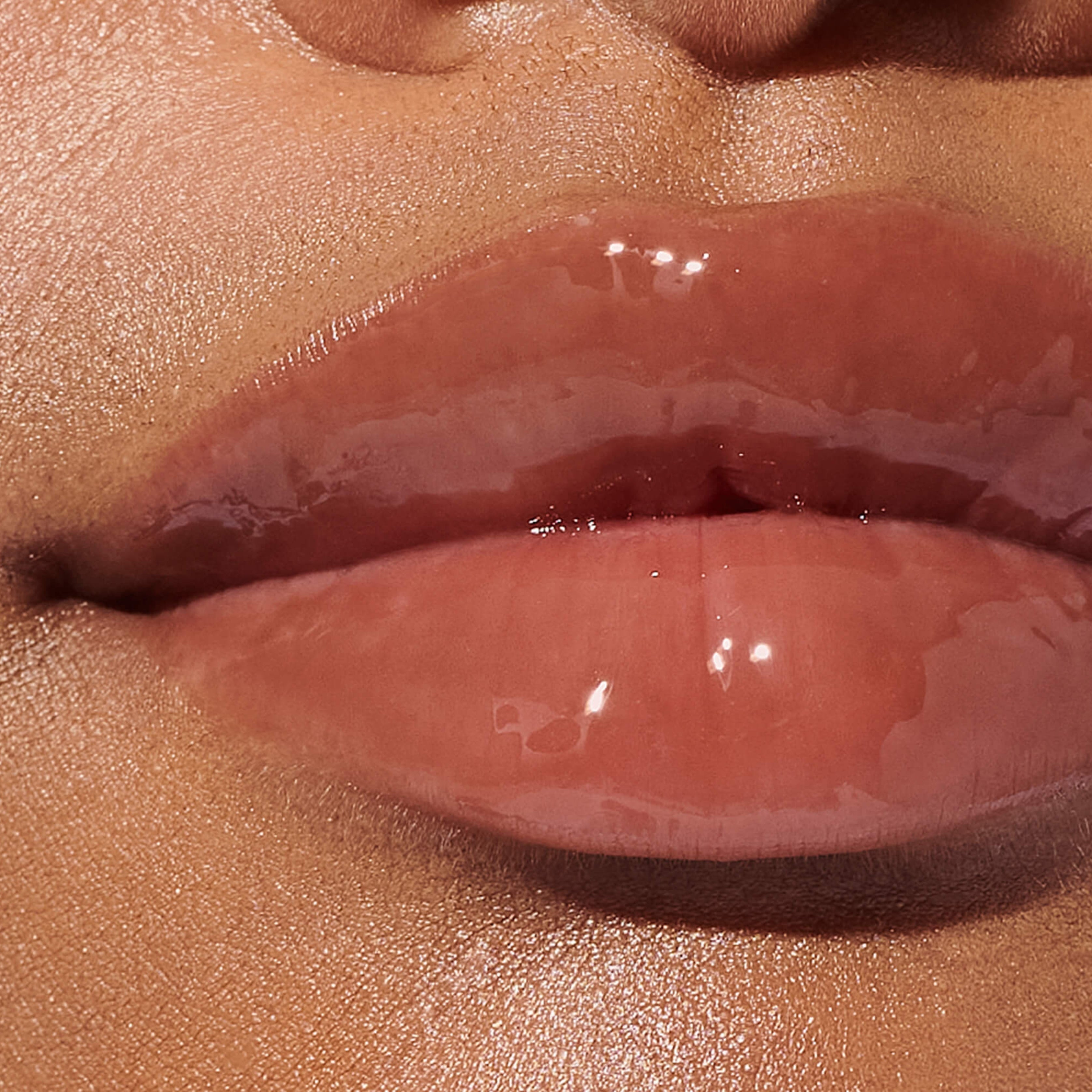 Rhode the duos 'freckle + toast -  a peachy taupe pair'