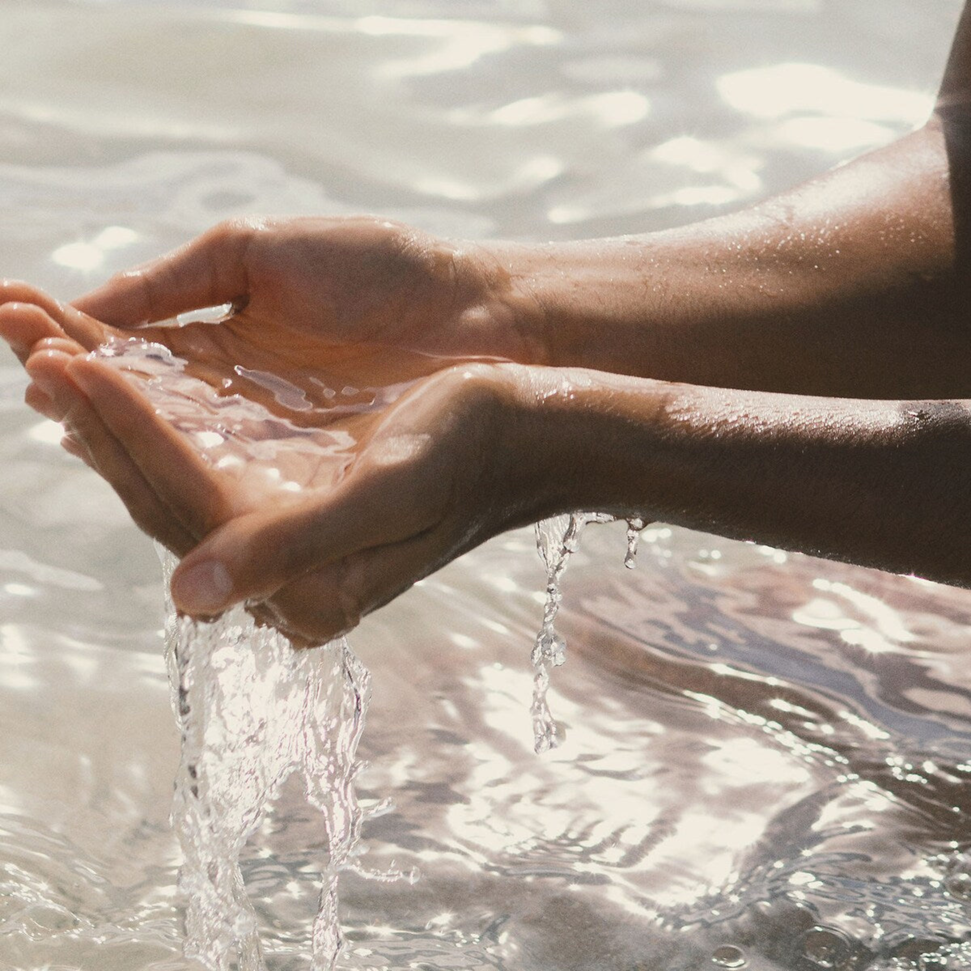 Summer Fridays Super Amino Gel Cleanser