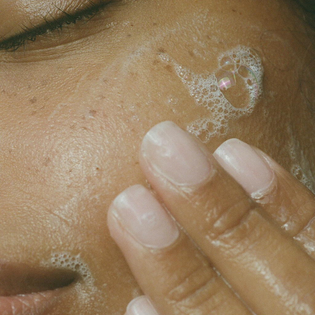 Summer Fridays Super Amino Gel Cleanser