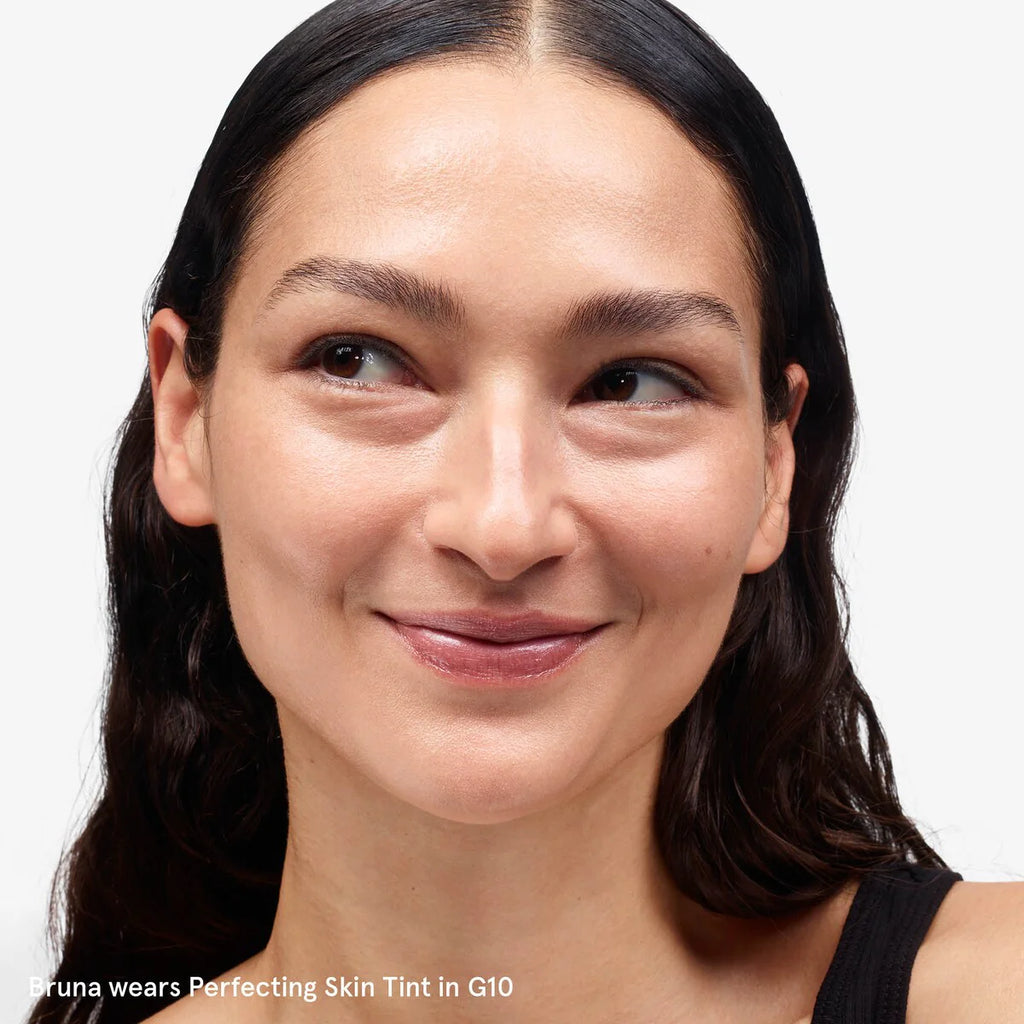 Glossier Perfecting Skin Tint for Dewy Sheer Coverage