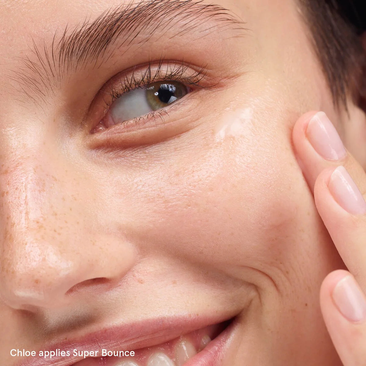 Glossier Super Bounce Hyaluronic Acid + Vitamin B5 Hydrating Face Serum