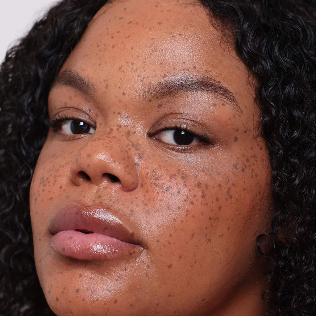 REFY Brightening and Blurring Serum Concealer with Plant-Derived Squalene