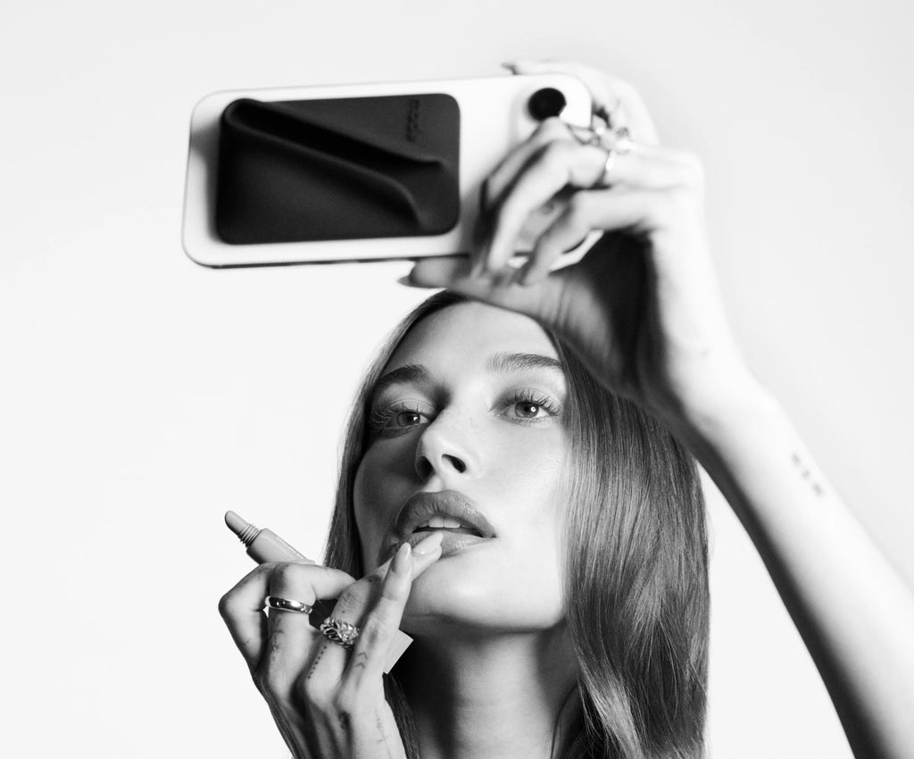 Rhode snap-on lip case