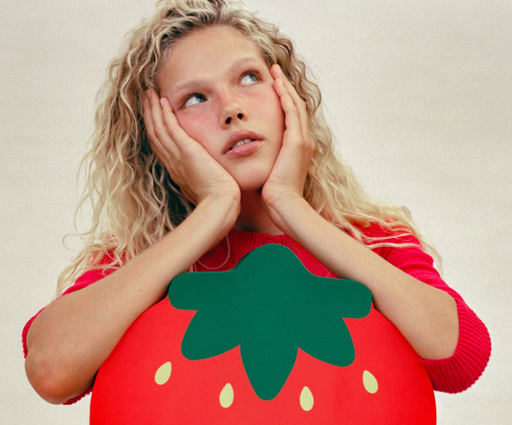 Rhode peptide lip treatment ' strawberry glaze'